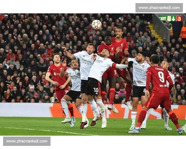 英超足球联赛竞争格局与商业魅力深度解析战术风格与全球影响探究论 - 副本 - 副本 - 副本 (2)