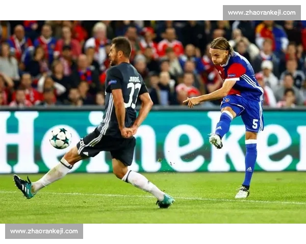 欧冠历史经典决赛精彩回顾与难忘瞬间盘点 - 副本 - 副本 (2)