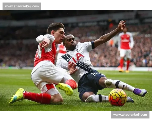 足球比赛术语全解析从控球到进攻每个细节都不能忽视 - 副本